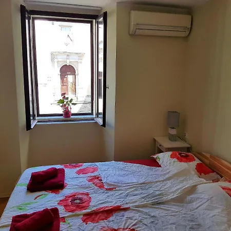 Reginamare Santa Piran