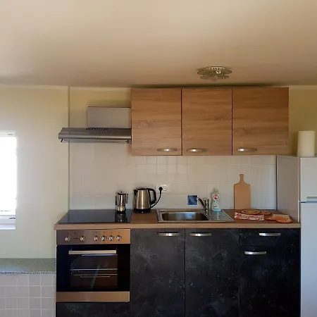 Reginamare Santa Apartment